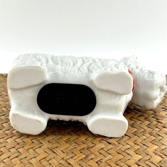 Knobler West Highland White Scottish Terrier Piggy Bank.  6" L x 5" H x 2 1/2" W - Picture 3 of 7